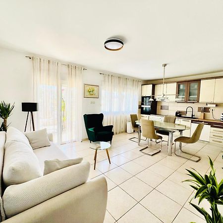 Apartment Sirius โปดสตรานา ภายนอก รูปภาพ