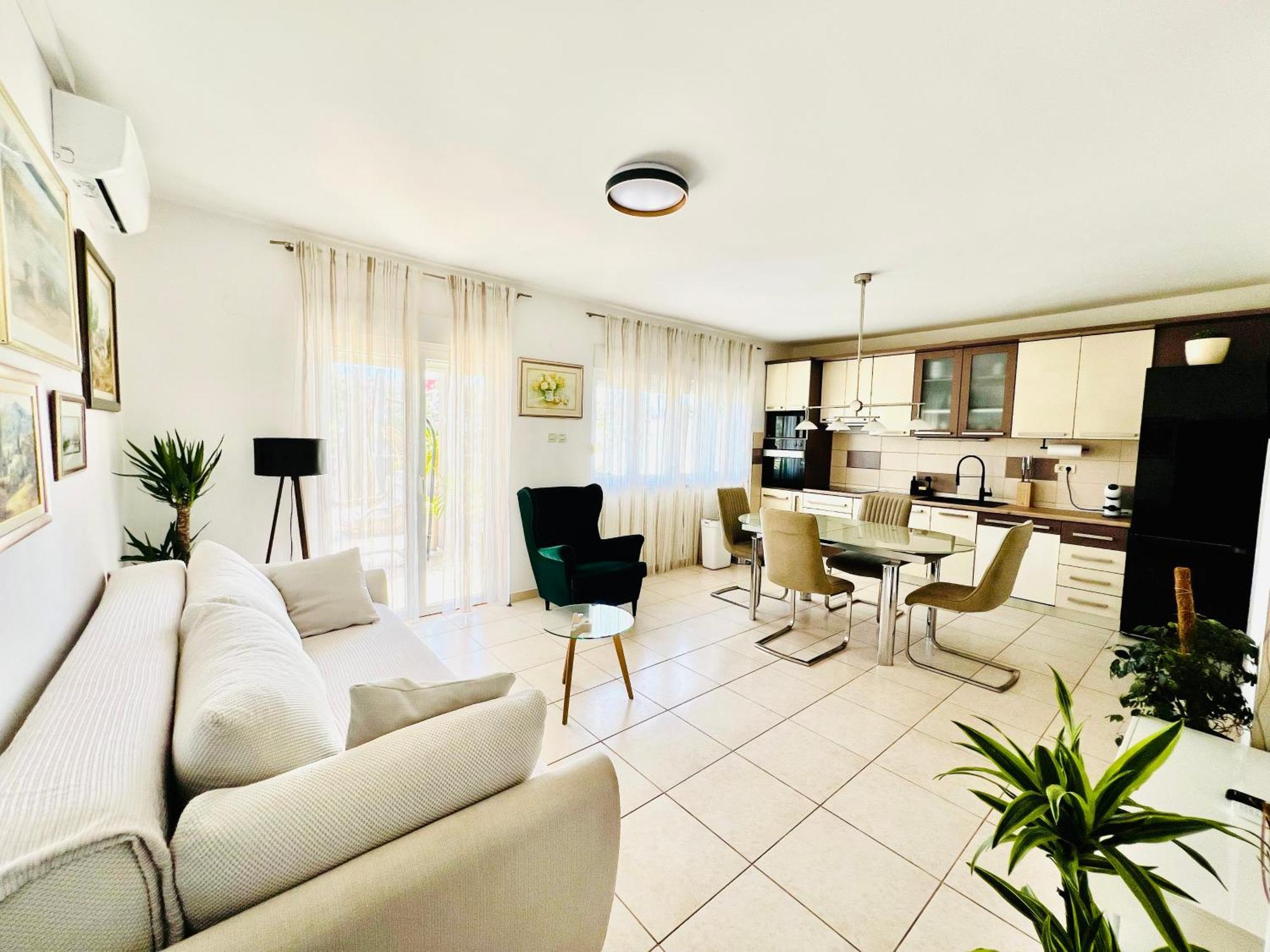 Apartment Sirius โปดสตรานา ภายนอก รูปภาพ