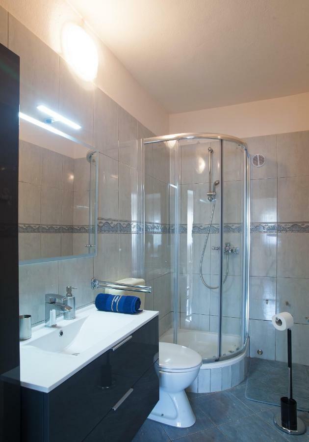 Apartment Sirius โปดสตรานา ภายนอก รูปภาพ